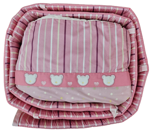 LA BABY 15010 嬰兒木床(白色) 送床褥 + 床上套裝 (3選1) + ALEVA 3件護理用品