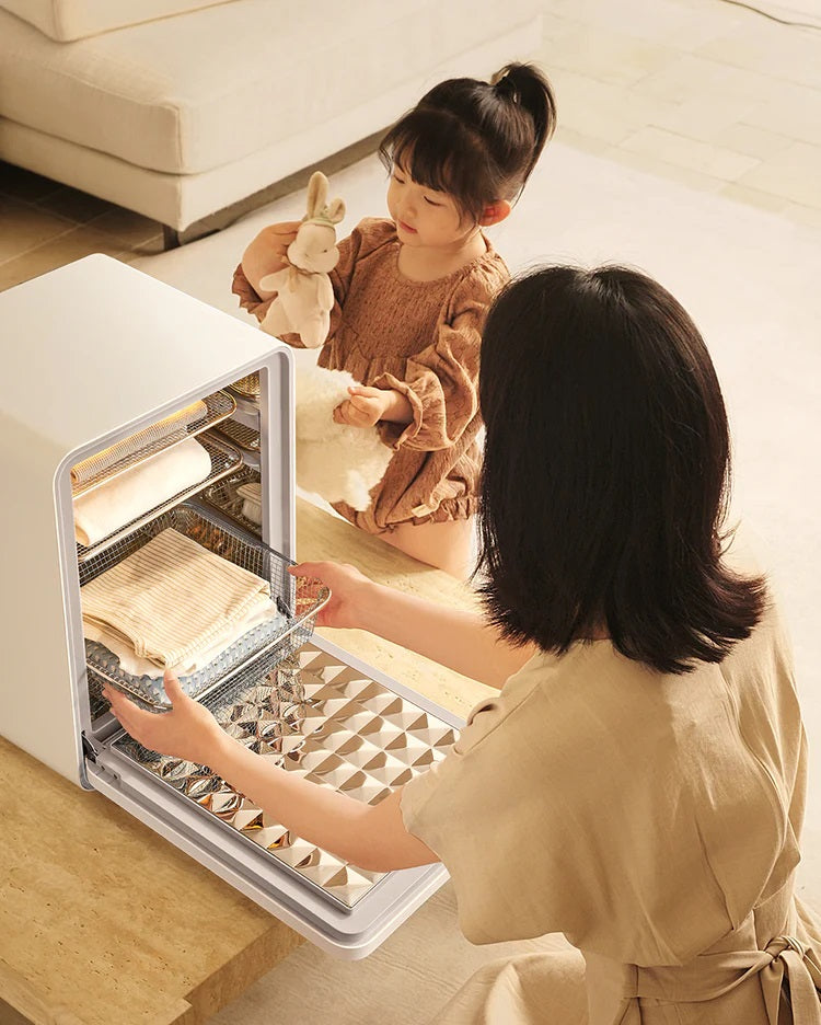 SNOWBEAR 星空UV消毒烘乾櫃